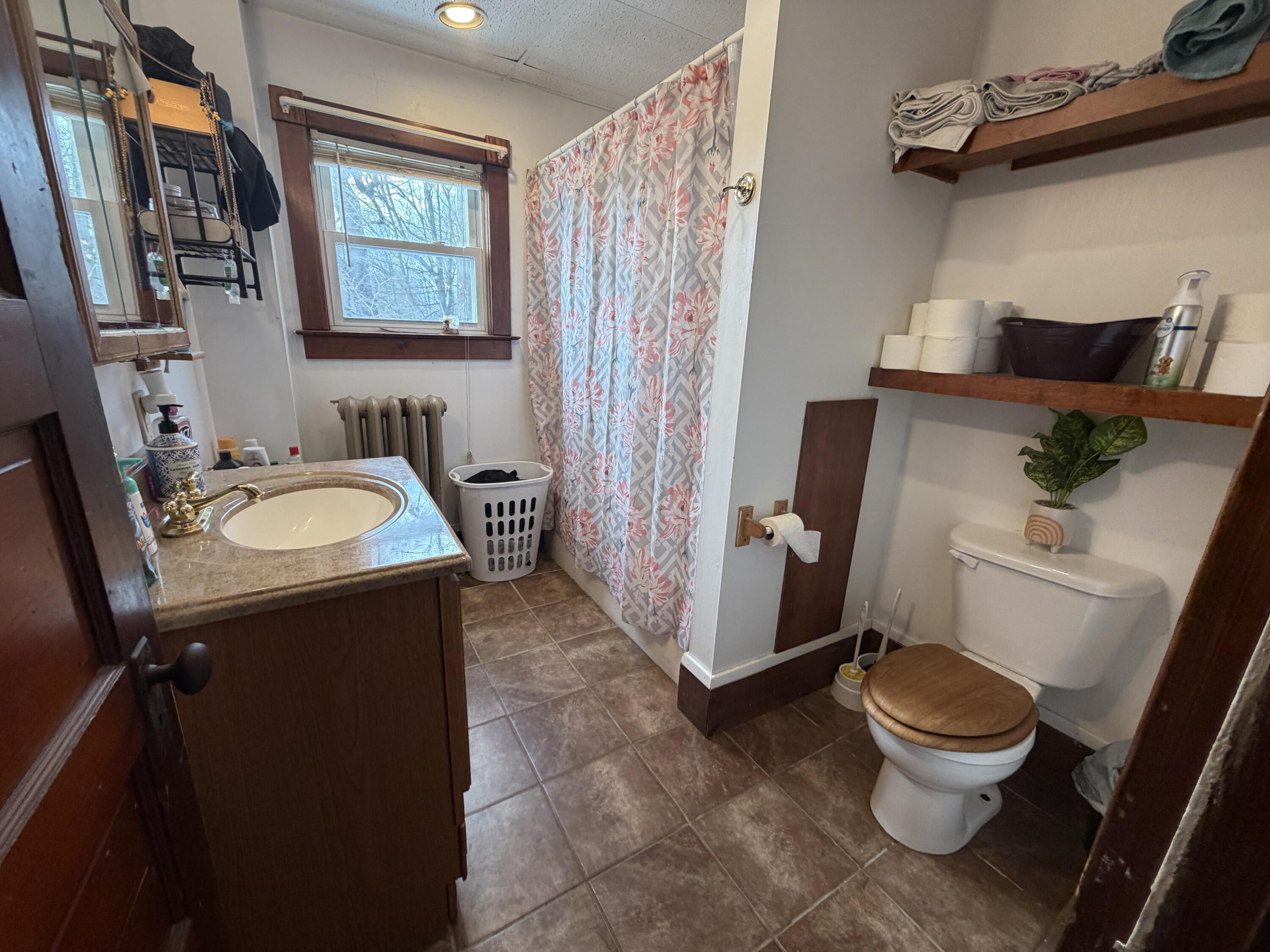 223+225 Neil Street Saranac Lake NY 12983