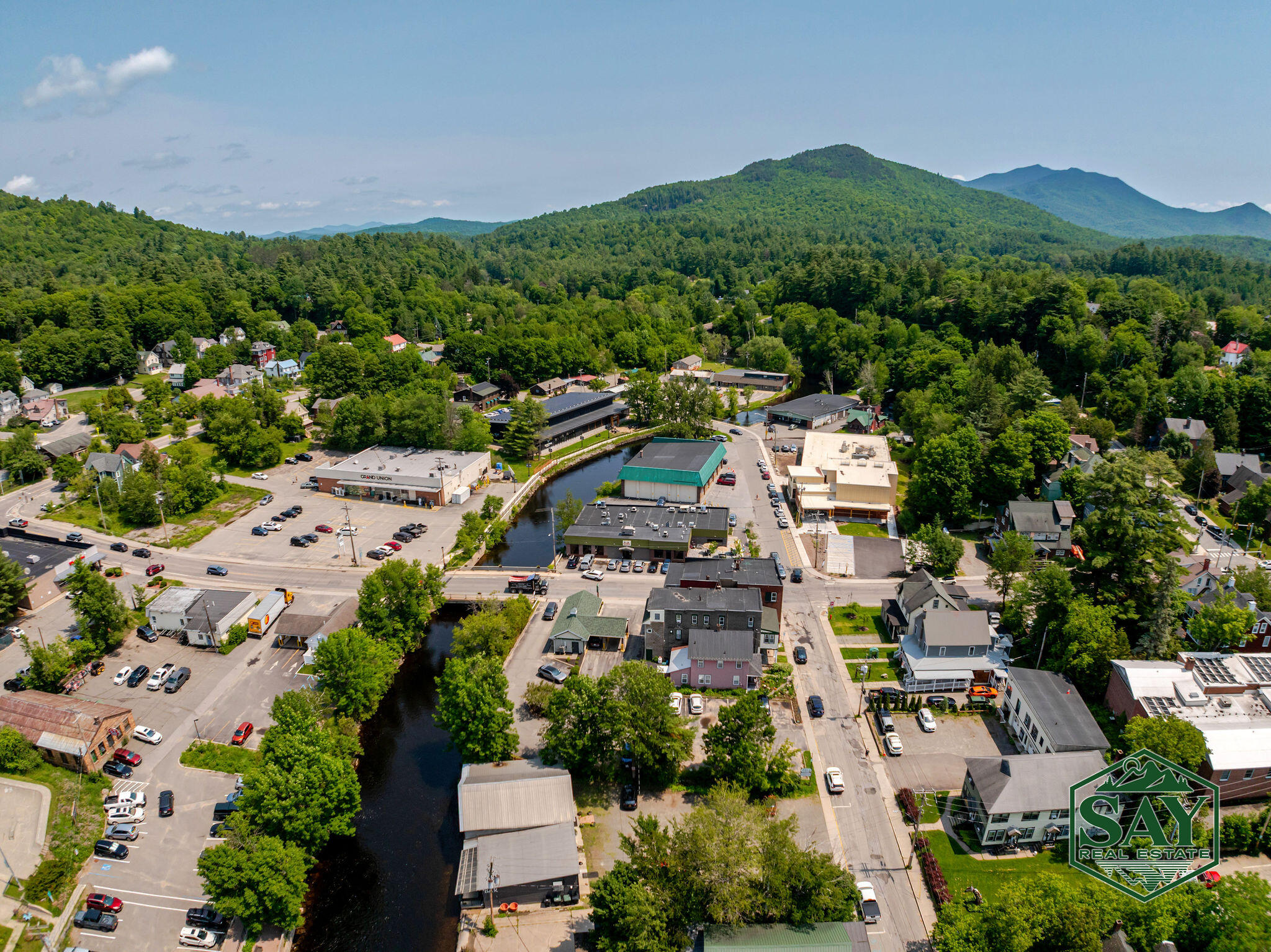 29 Woodruff Street Saranac Lake NY 12983