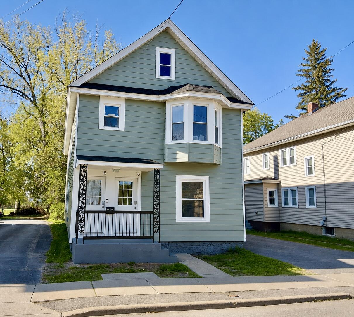 16 Robinson Terrace Plattsburgh NY 12901