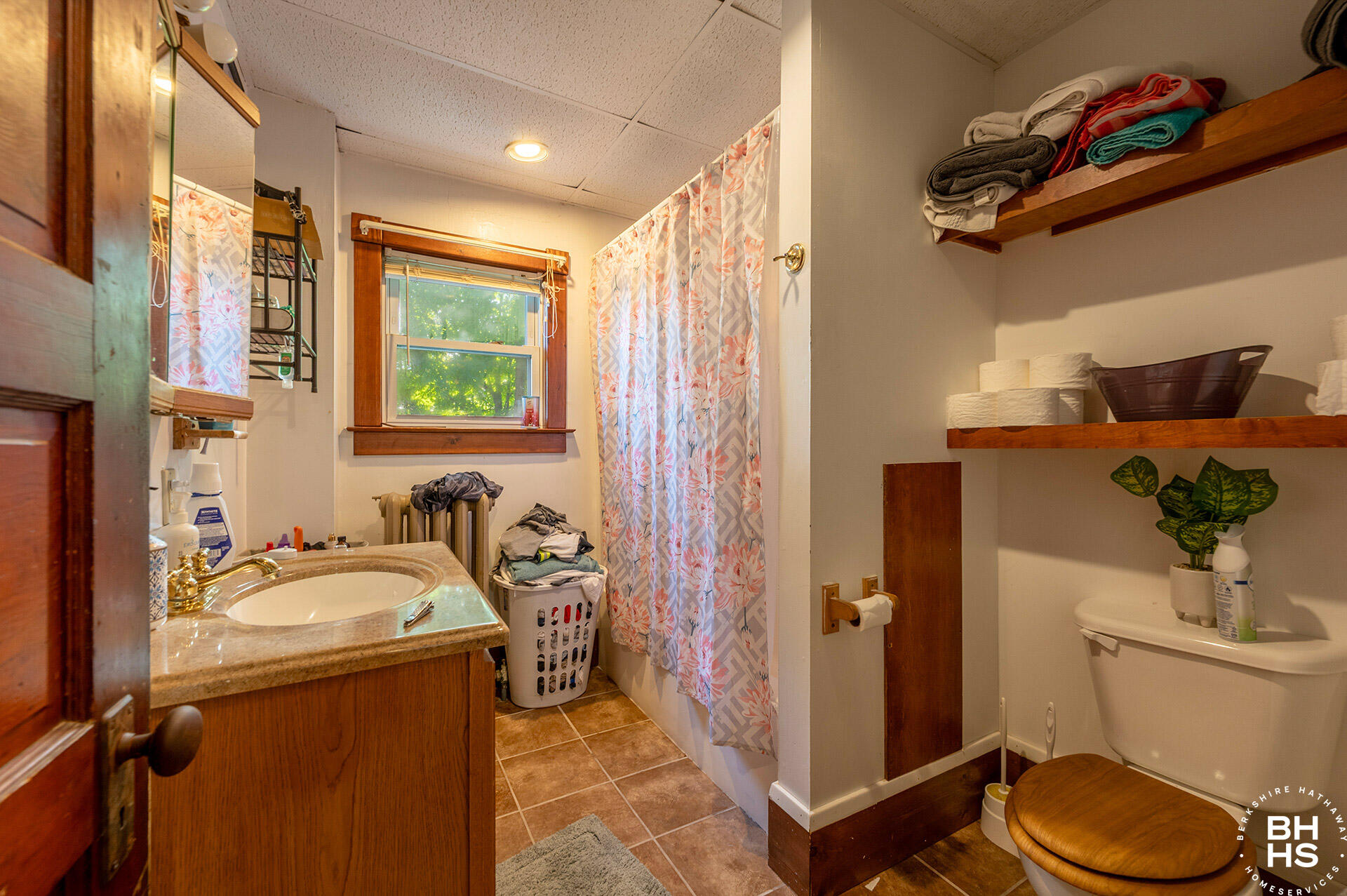 223 225 Neil Street Saranac Lake NY 12983