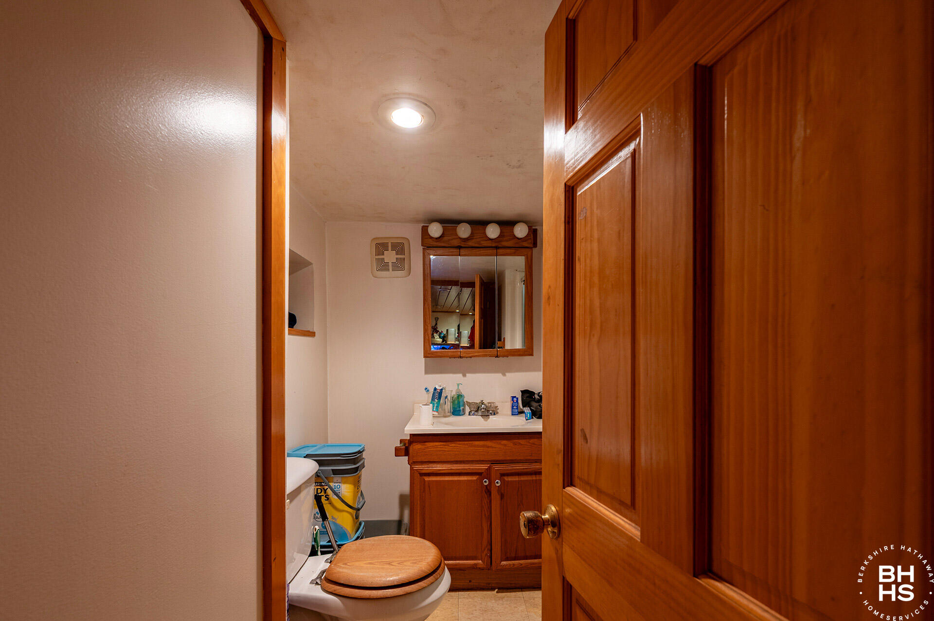 223 225 Neil Street Saranac Lake NY 12983