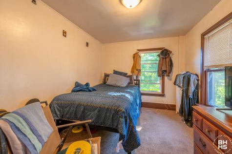 223 225 Neil Street Saranac Lake NY 12983