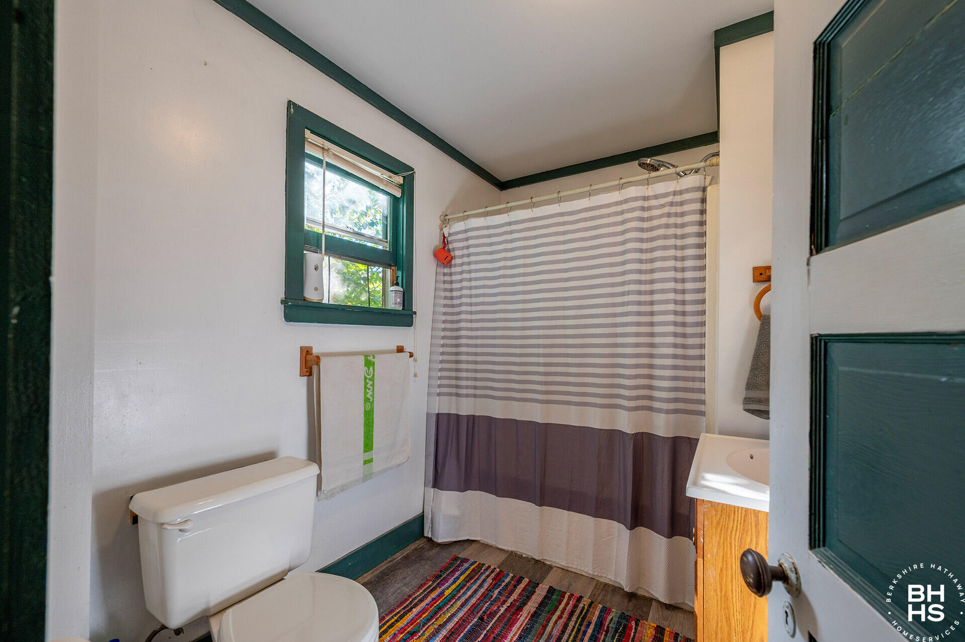 223 225 Neil Street Saranac Lake NY 12983