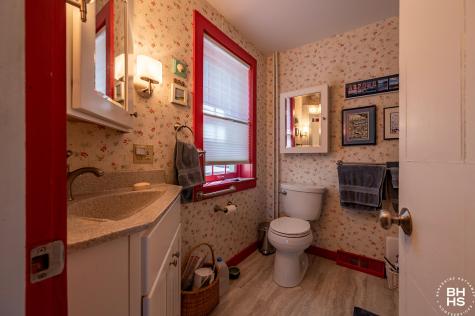 2255 Lakeshore Road Essex NY 12936