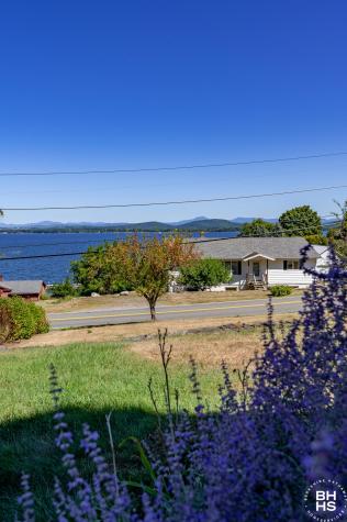 2255 Lakeshore Road Essex NY 12936