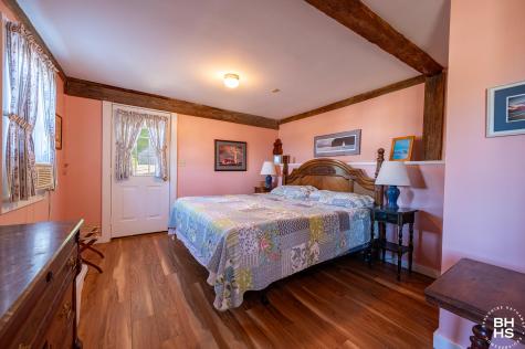 2255 Lakeshore Road Essex NY 12936