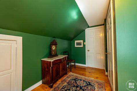 2255 Lakeshore Road Essex NY 12936