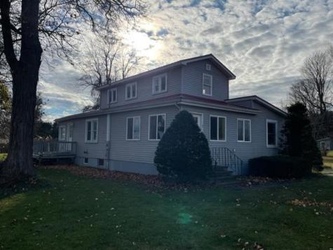 7 Prospect Street Rouses Point NY 12979