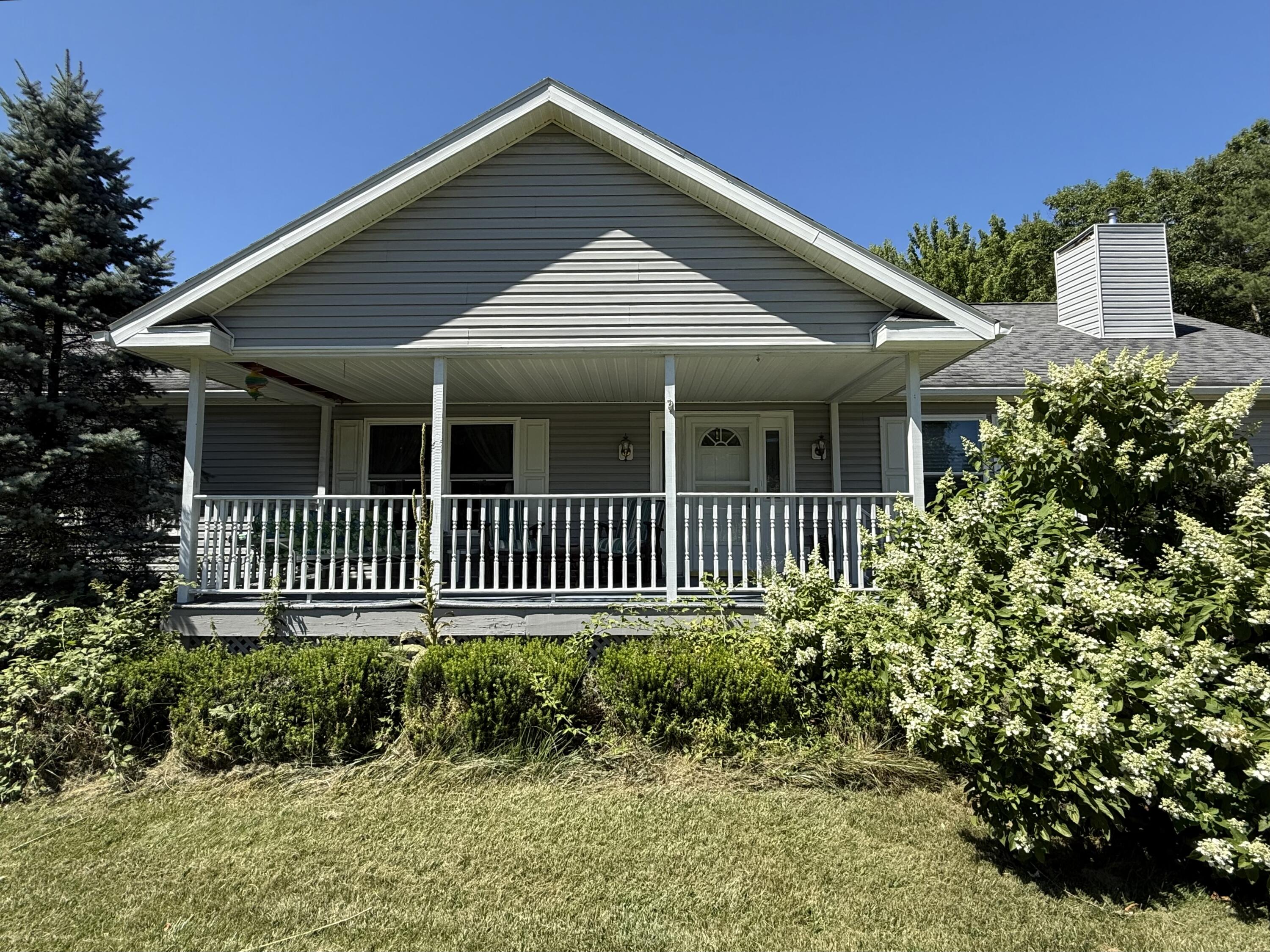 192 Champlain Avenue Westport NY 12993