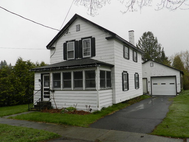 16 Wellington Street Malone NY 12953