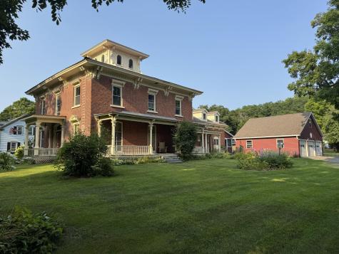 60 Oak Street Champlain NY 12919