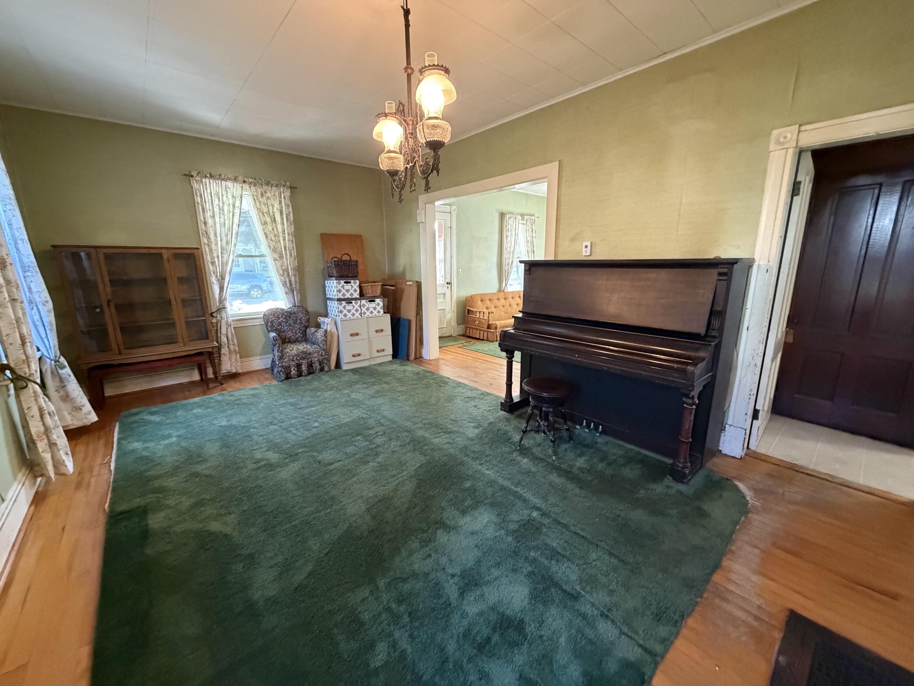 29 Butternut Street Champlain NY 12919
