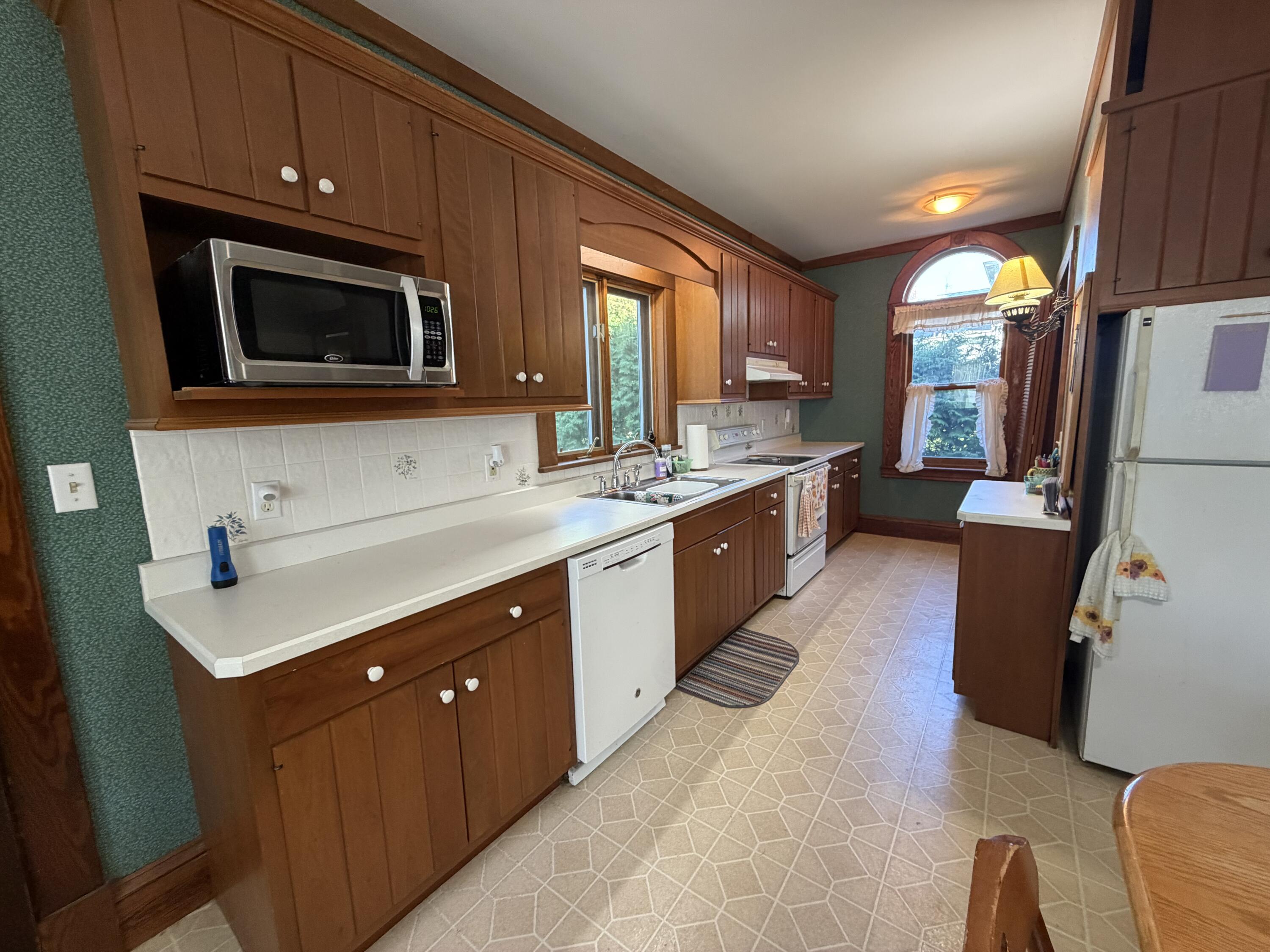 29 Butternut Street Champlain NY 12919