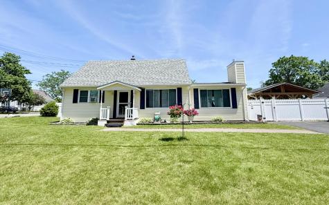 12 Mason Street Peru NY 12972