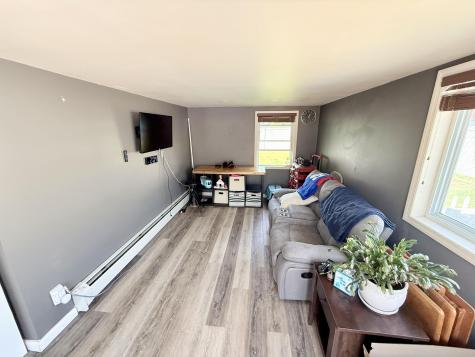 12 Mason Street Peru NY 12972