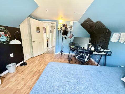 12 Mason Street Peru NY 12972