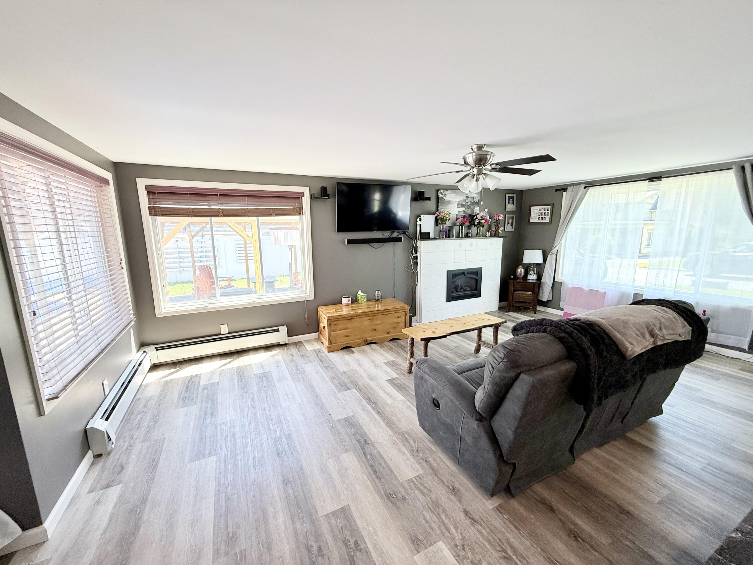 12 Mason Street Peru NY 12972