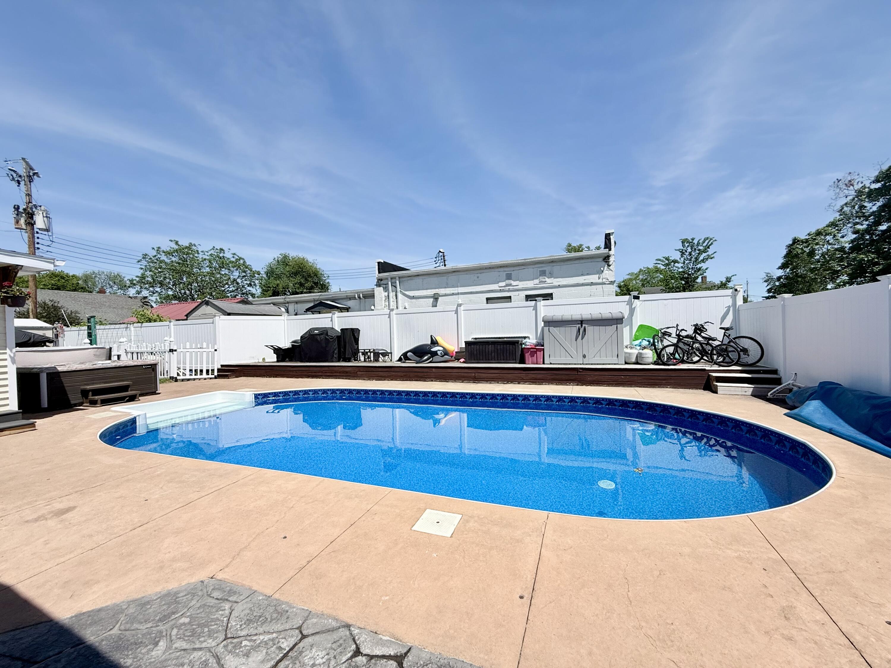 12 Mason Street Peru NY 12972