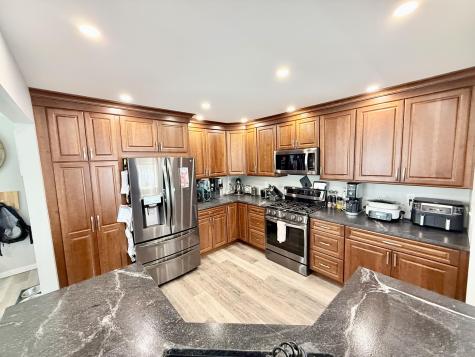 12 Mason Street Peru NY 12972