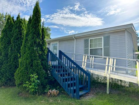 2 Foliage Lane Plattsburgh NY 12901