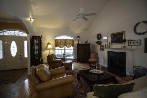 1 Ormsby Circle Peru NY 12972