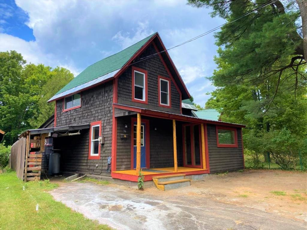 36 Edward Street Saranac Lake NY 12983