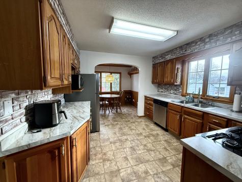 51 Clarskson Avenue Massena NY 13662