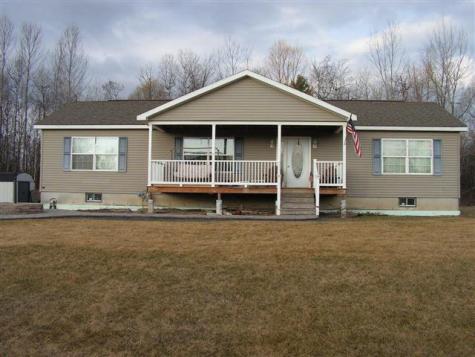 17 Washington Street Peru NY 12972