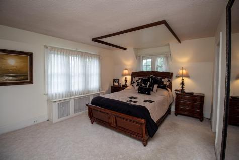 82 Beekman Street Plattsburgh NY 12901