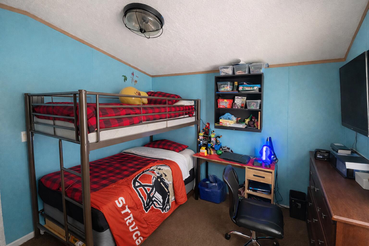 10 Debra Lane Plattsburgh NY 12901