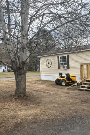 10 Debra Lane Plattsburgh NY 12901
