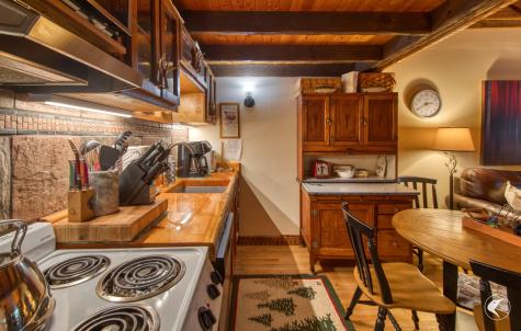 38 Highland Place Lake Placid NY 12946