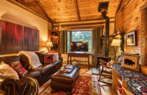 38 Highland Place Lake Placid NY 12946