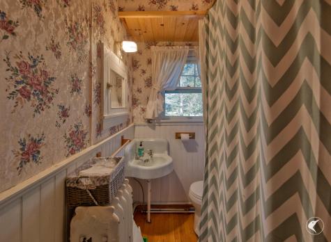 38 Highland Place Lake Placid NY 12946
