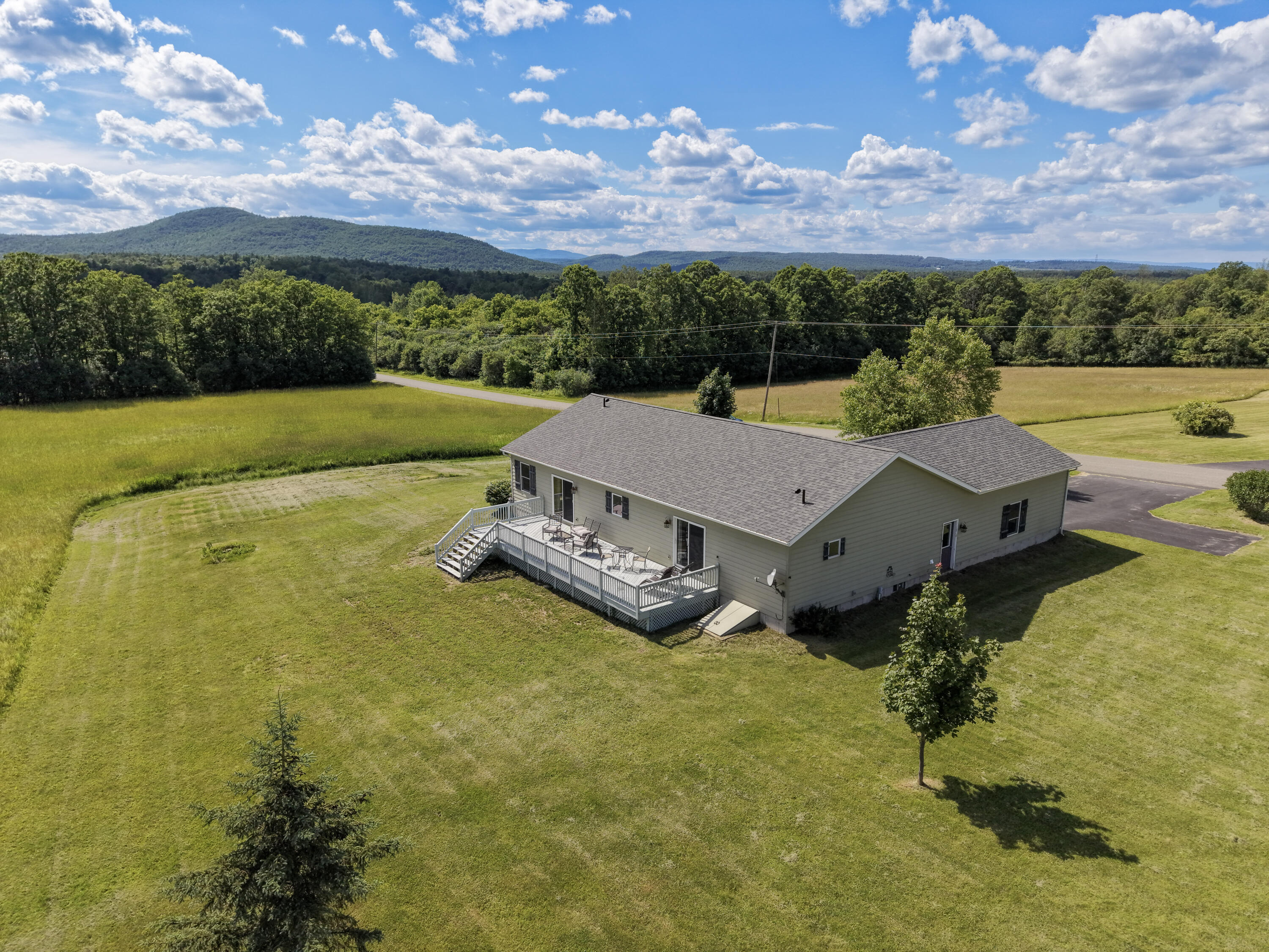 7 Robare Road Keeseville NY 12944