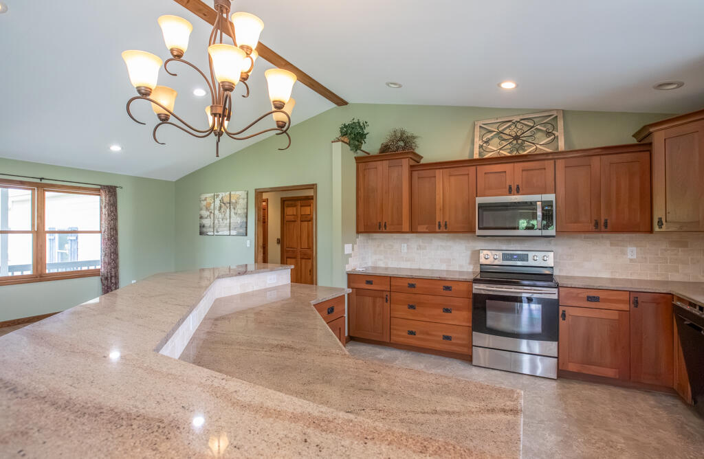 7 Robare Road Keeseville NY 12944