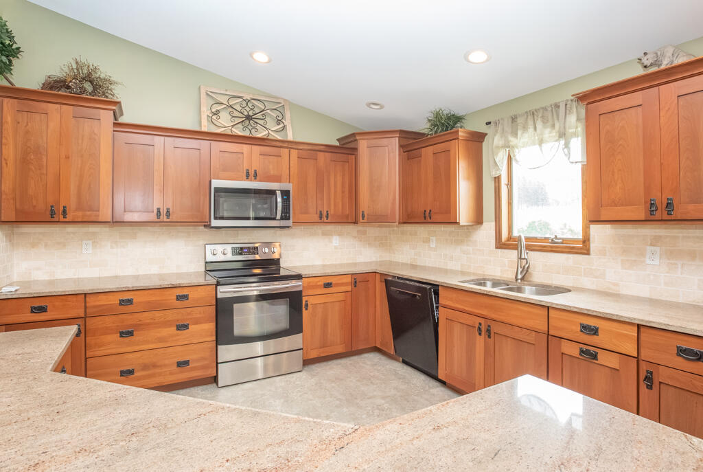 7 Robare Road Keeseville NY 12944