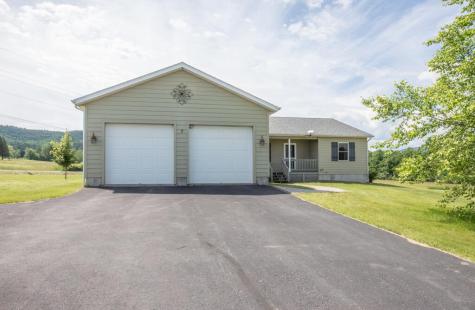 7 Robare Road Keeseville NY 12944