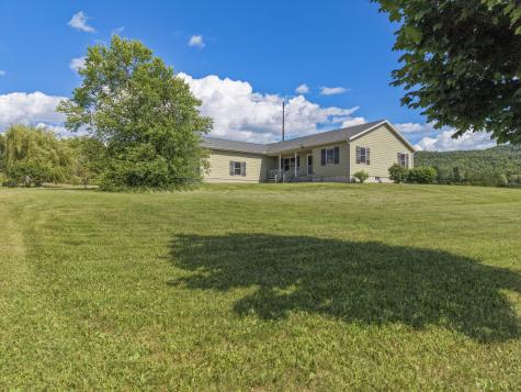 7 Robare Road Keeseville NY 12944
