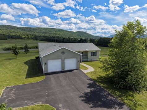 7 Robare Road Keeseville NY 12944