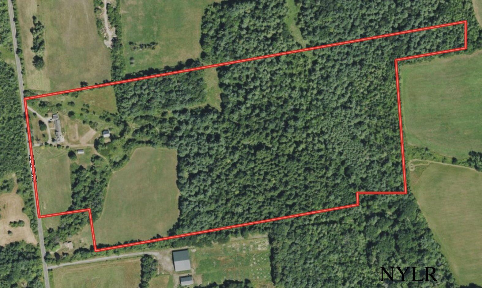 118 Middle Road Essex NY 12936