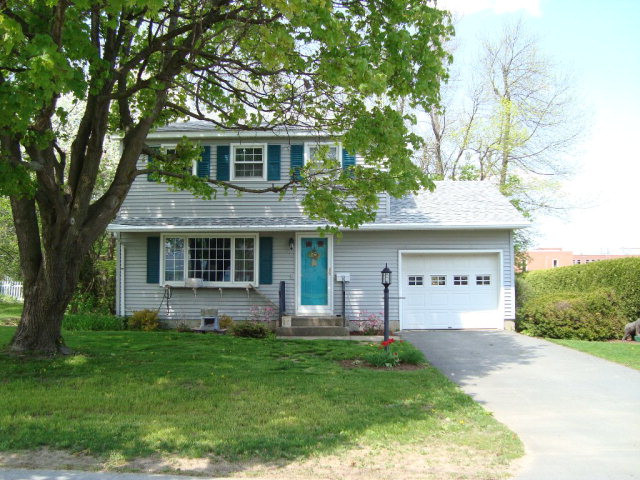 10 Beechwood, Drive Rouses Point NY 12979