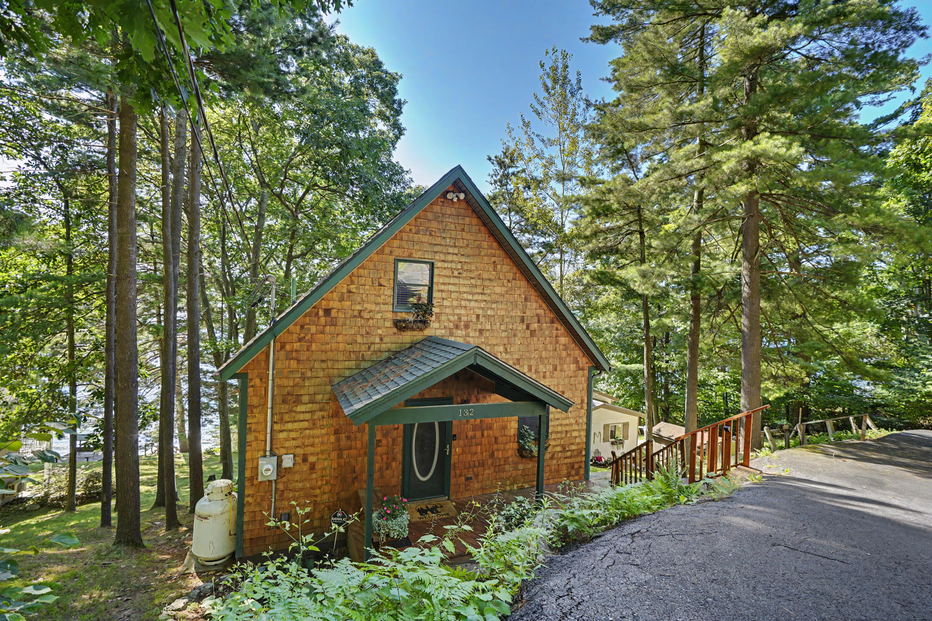 132 Schuyler Road Keeseville NY 12944