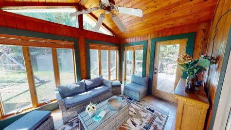 8 Evans Lane Lake Placid NY 12946