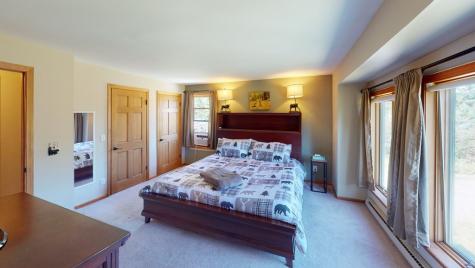 8 Evans Lane Lake Placid NY 12946