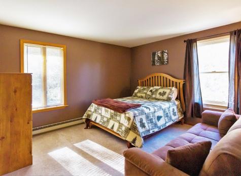 8 Evans Lane Lake Placid NY 12946