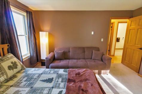 8 Evans Lane Lake Placid NY 12946