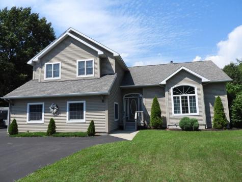 6 Winding Brook Road Peru NY 12972