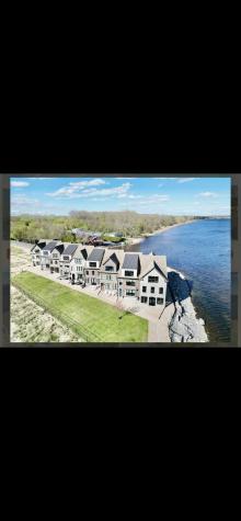 5 Lennox Way Plattsburgh NY 12901