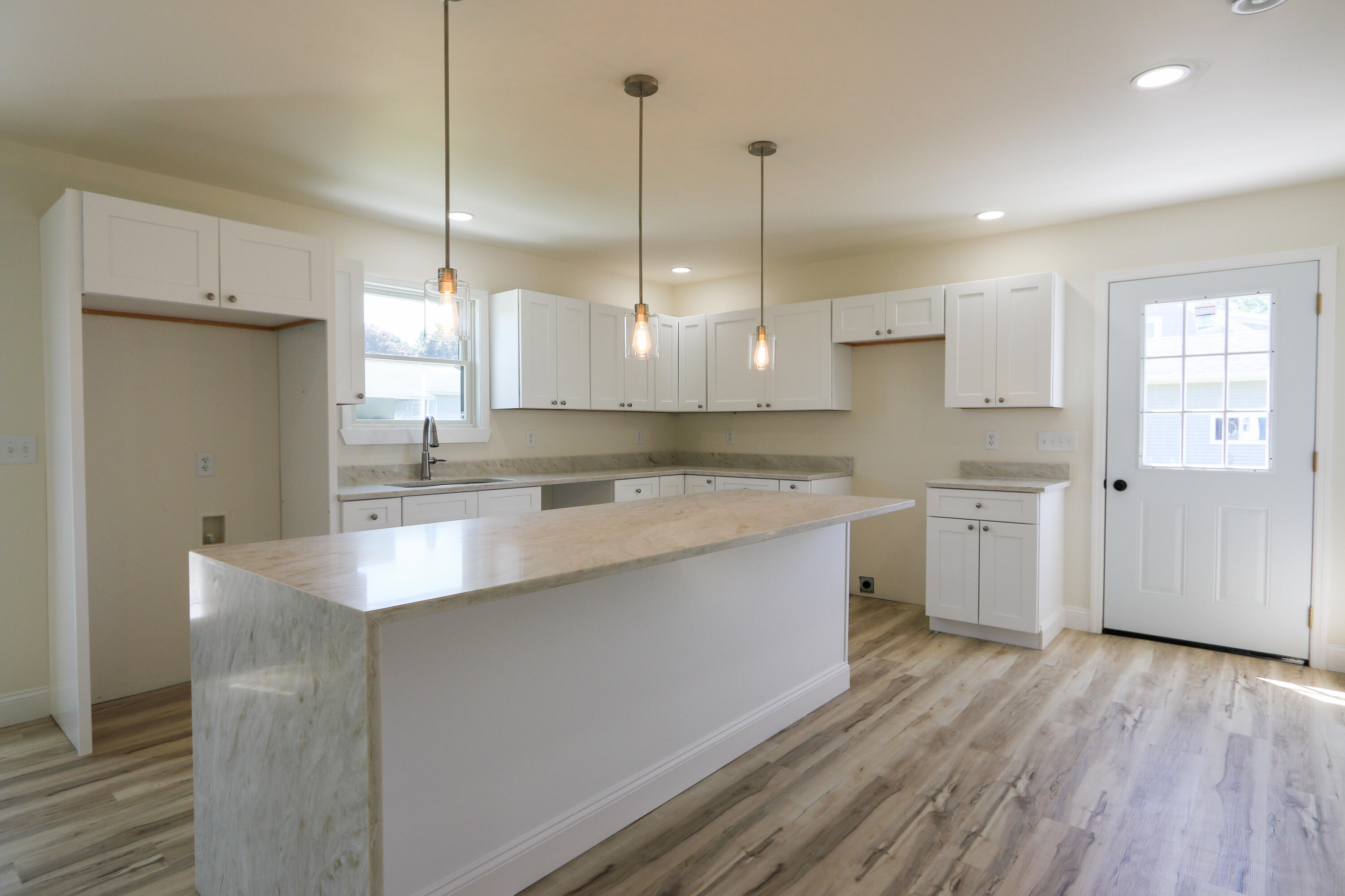 28 Delaware Street Rouses Point NY 12979